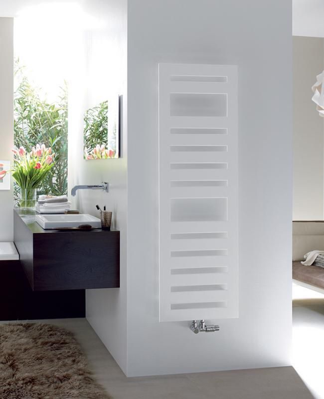 Водяные полотенцесушители Zehnder Metropolitan Spa