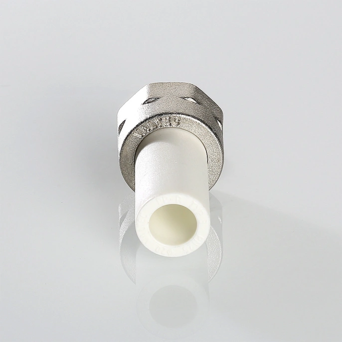Шуцер Valtec PP-R 32 мм x 1 1/4" с накидной гайкой
