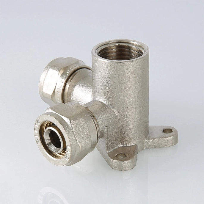 Угольник обжимной Valtec 20 х 20 мм х 1/2" водорозетка