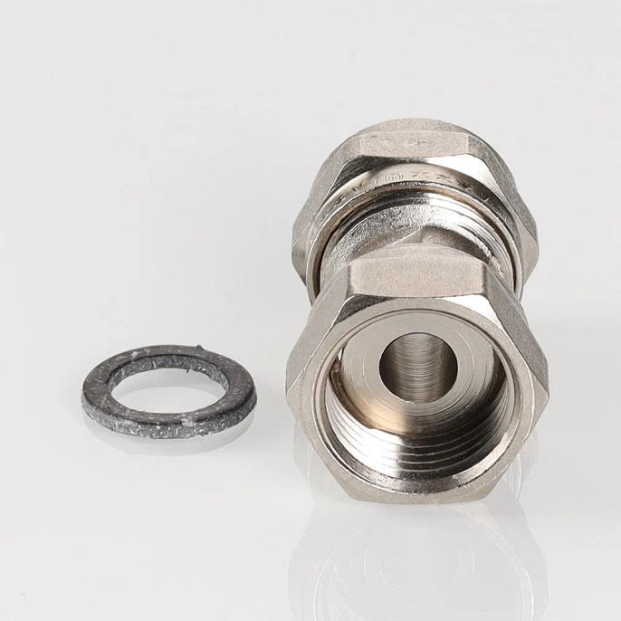 Муфта обжимная Valtec 16 мм х 1/2" с накидной гайкой